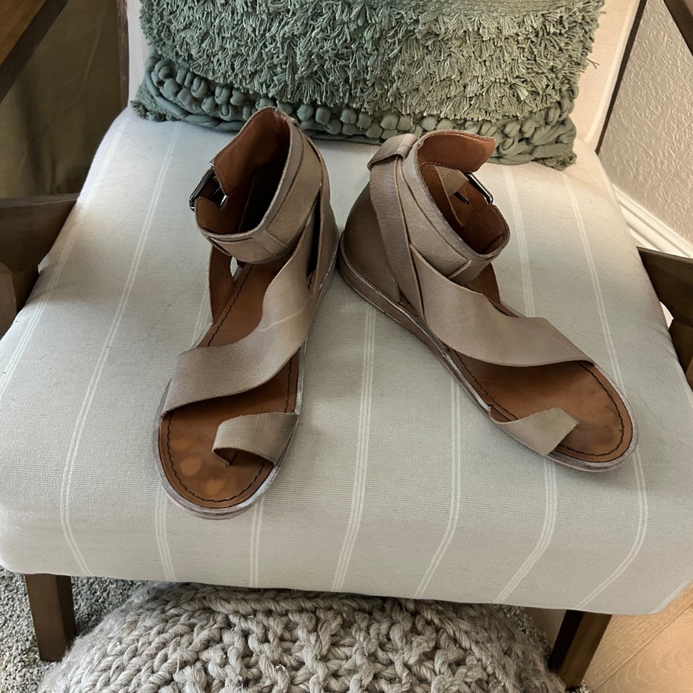 Free the People Size 9 Sandals
